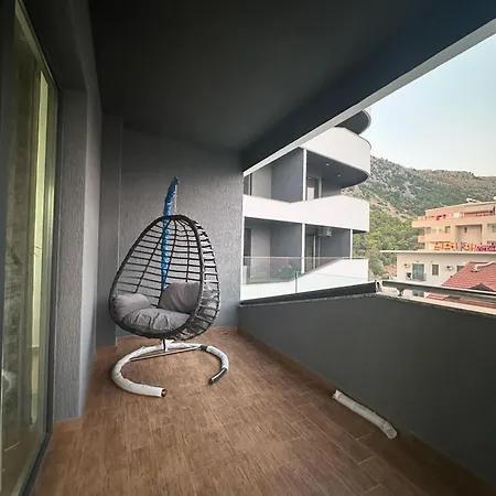 In Zaharia Shëngjin