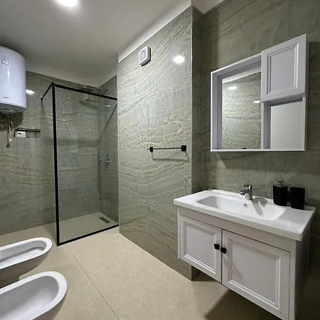 In Zaharia Guest house Shengjin