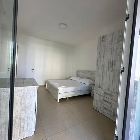 In Zaharia Guest house